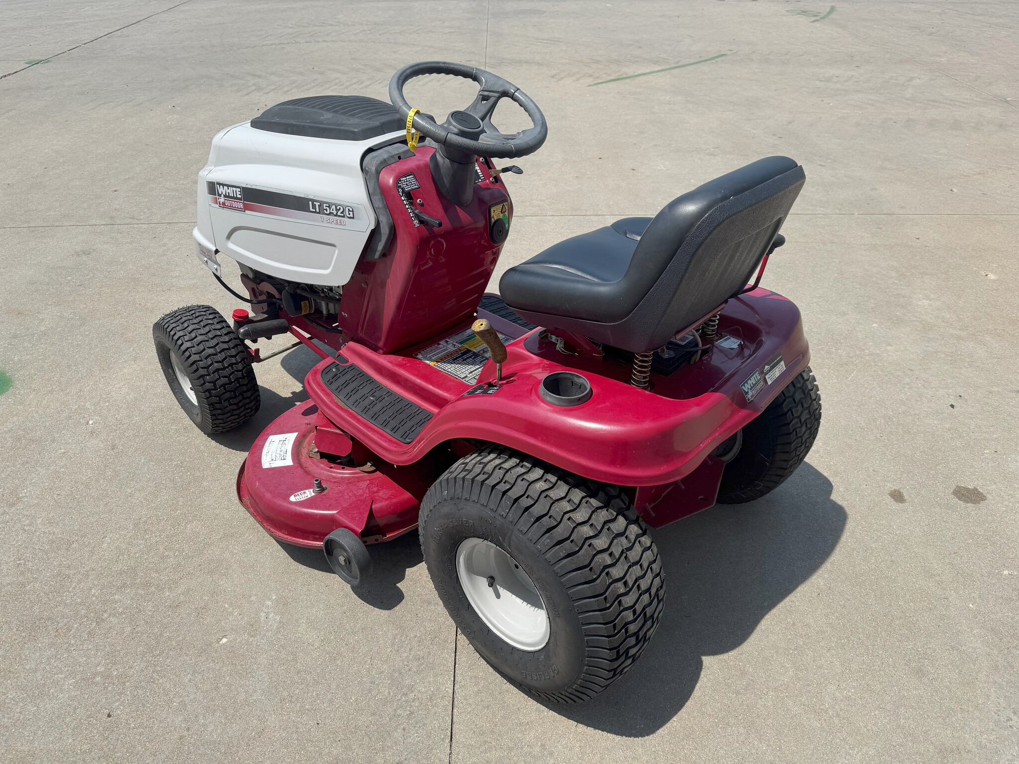 2007 White Outdoor LT 542G Image 5