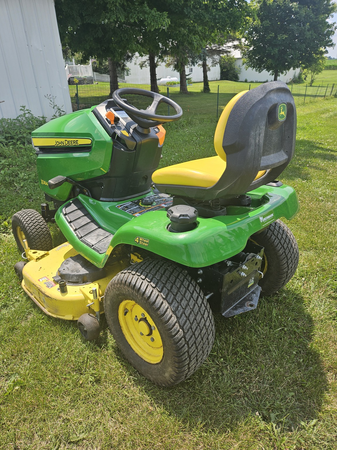 2019 John Deere X384 Image 4