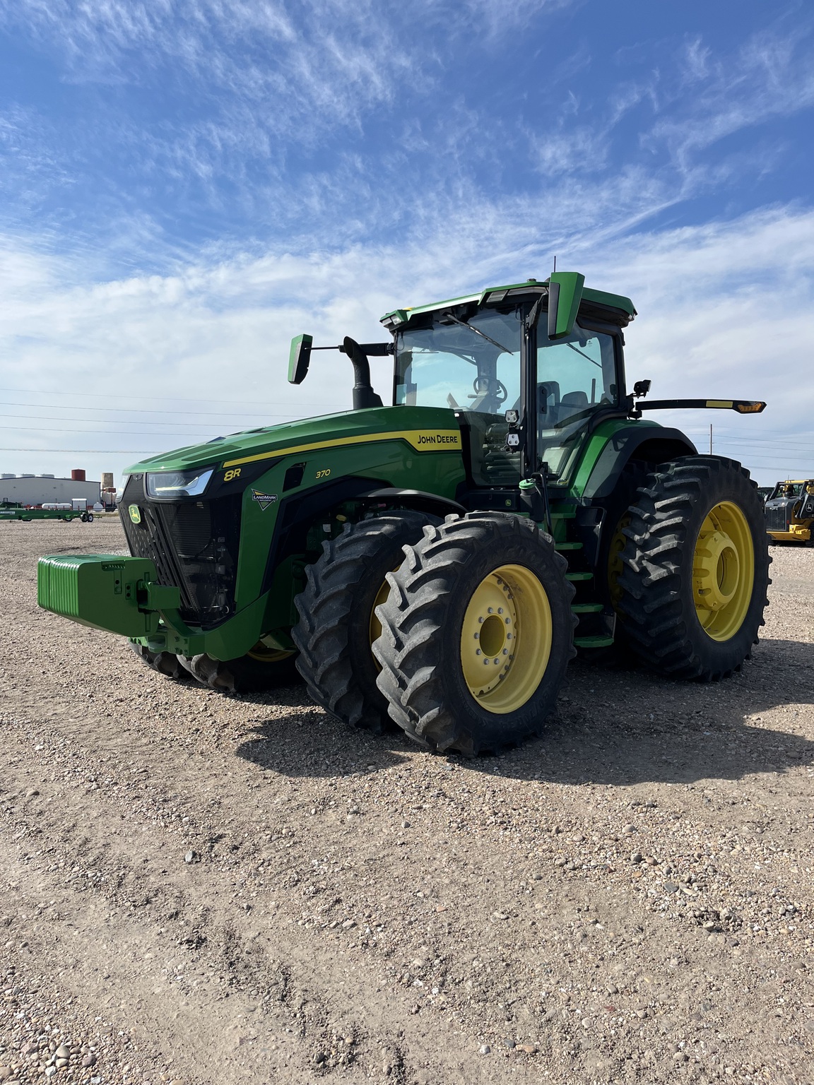 2024 John Deere 8R 370 Image 1