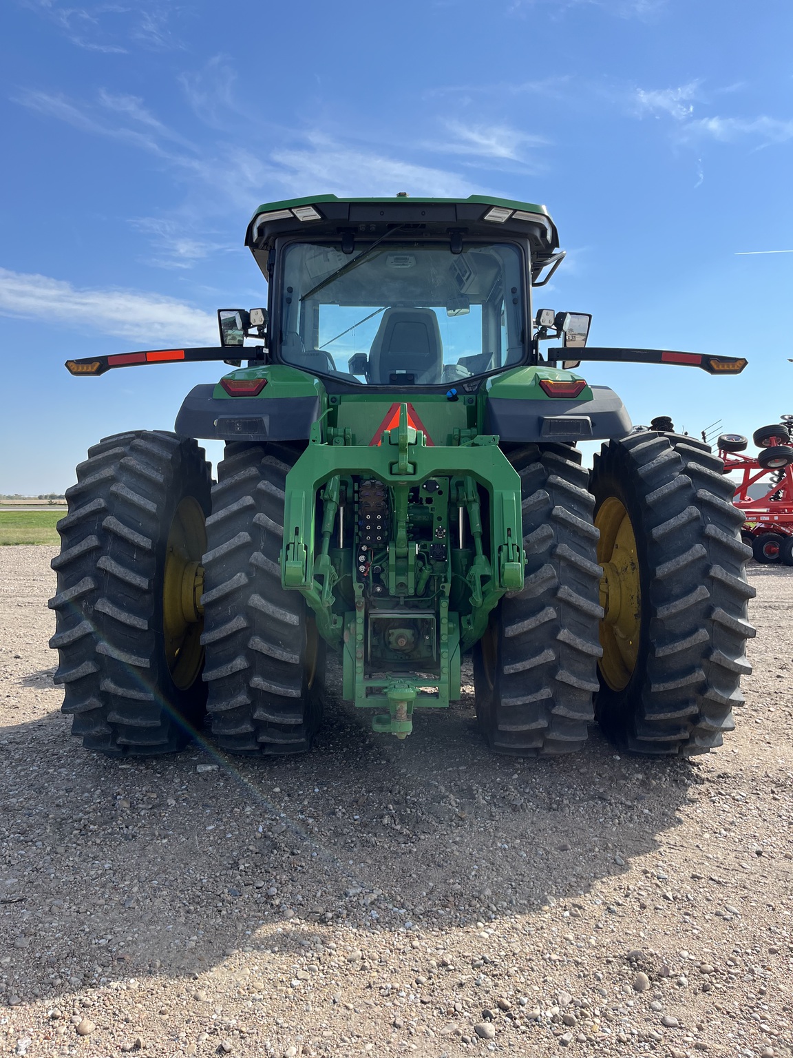 2024 John Deere 8R 370 Image 6