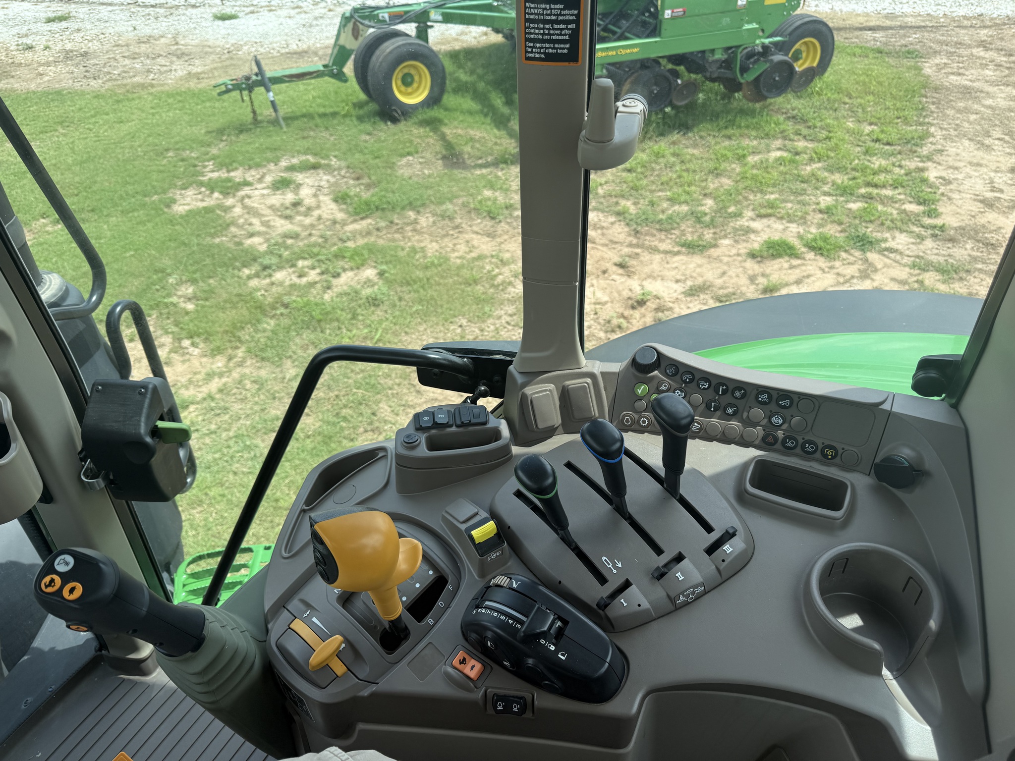 2023 John Deere 6130M Image 10
