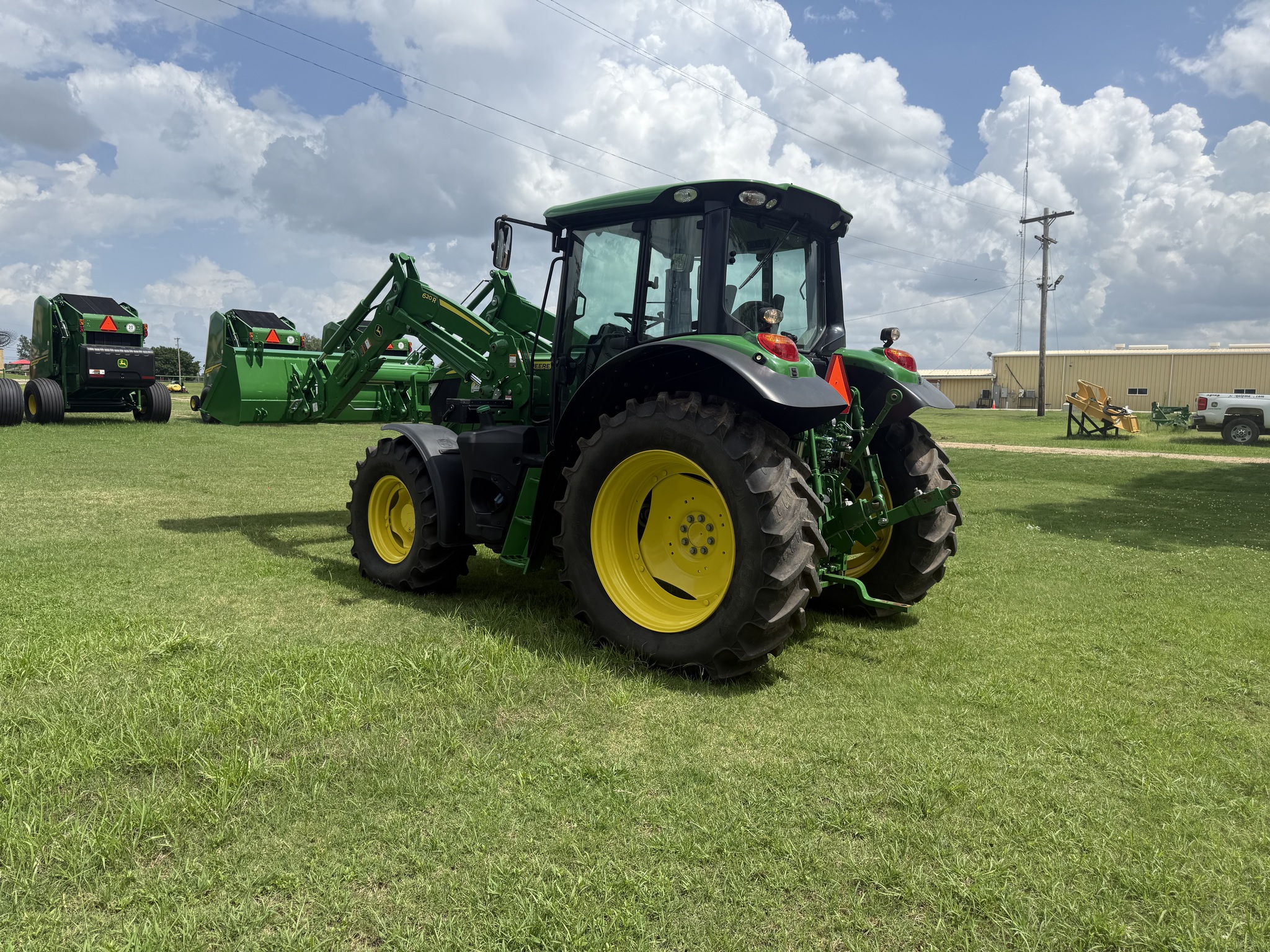 2023 John Deere 6130M Image 3