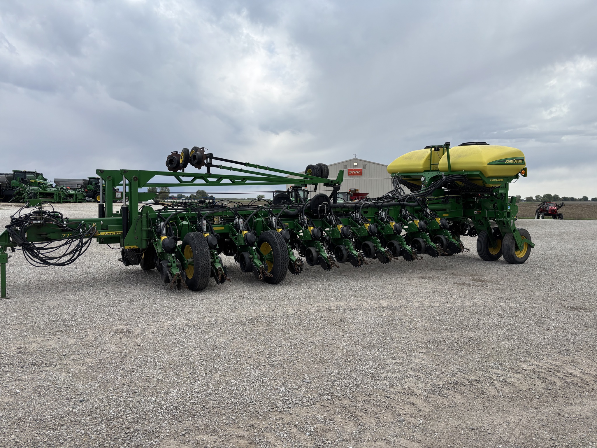  2015 John Deere 1775NT at Heritage Tractor in Brimfield, IL