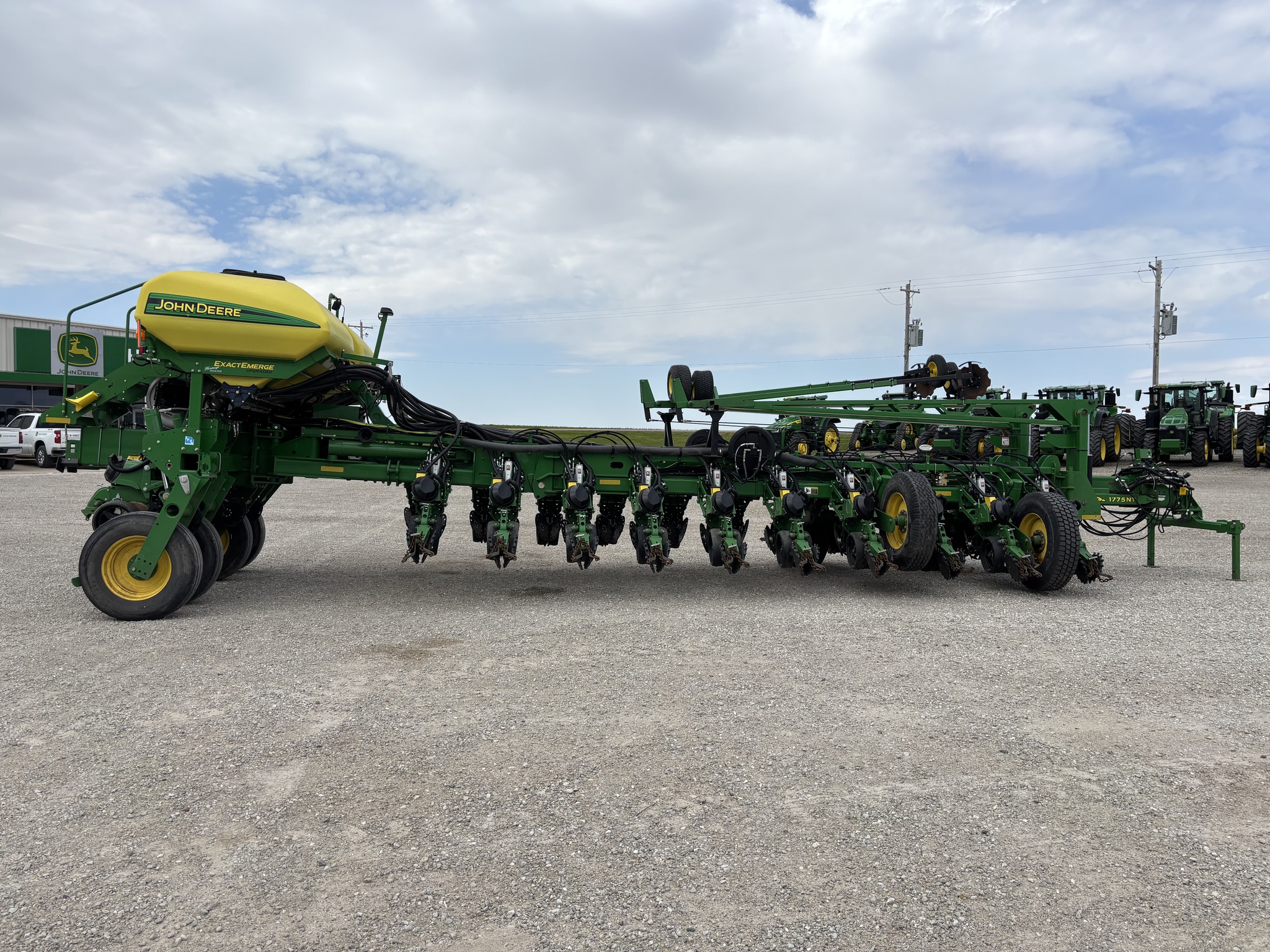  2015 John Deere 1775NT at Heritage Tractor in Brimfield, IL