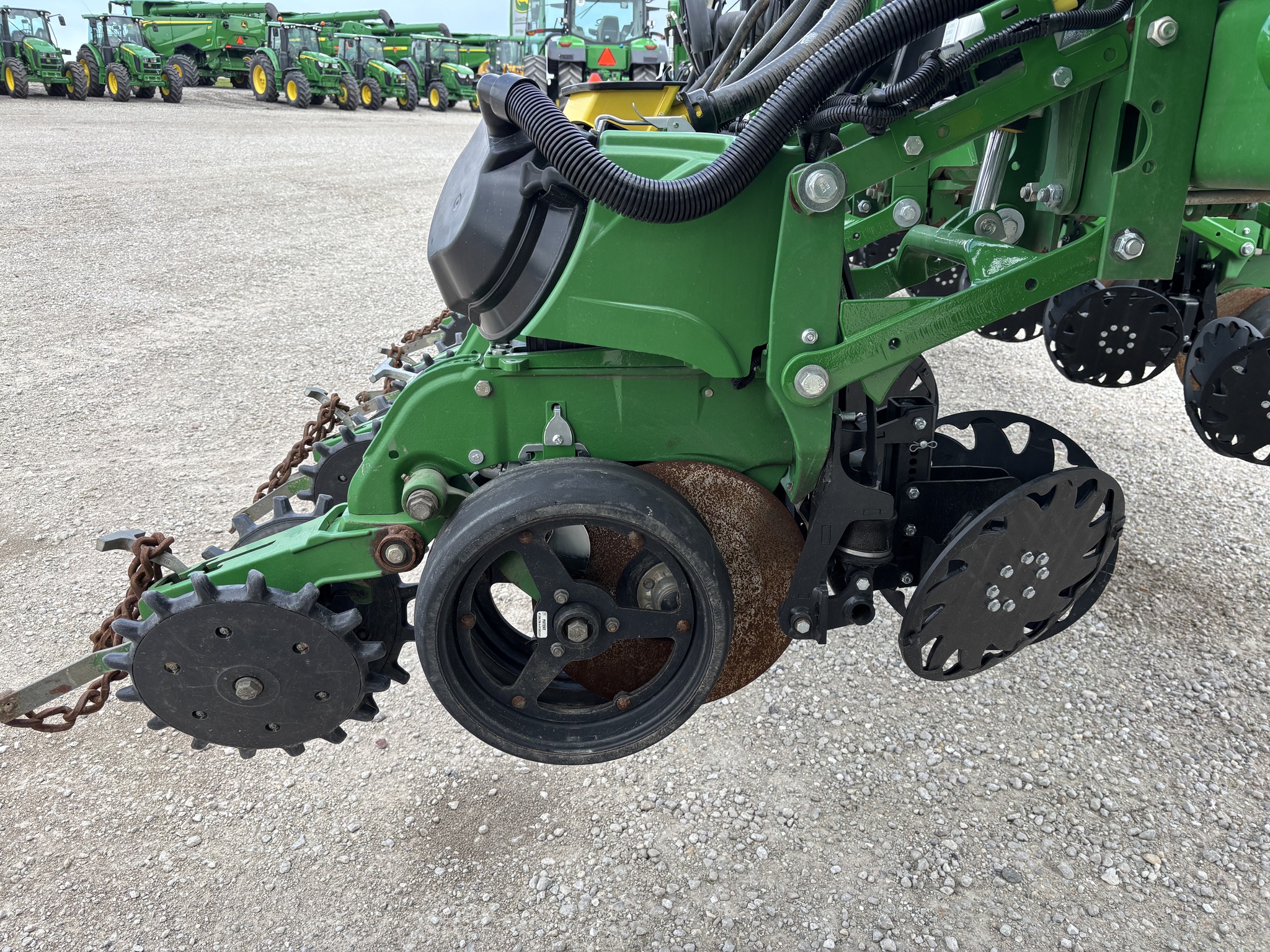 2015 John Deere 1775NT at Heritage Tractor in Brimfield, IL