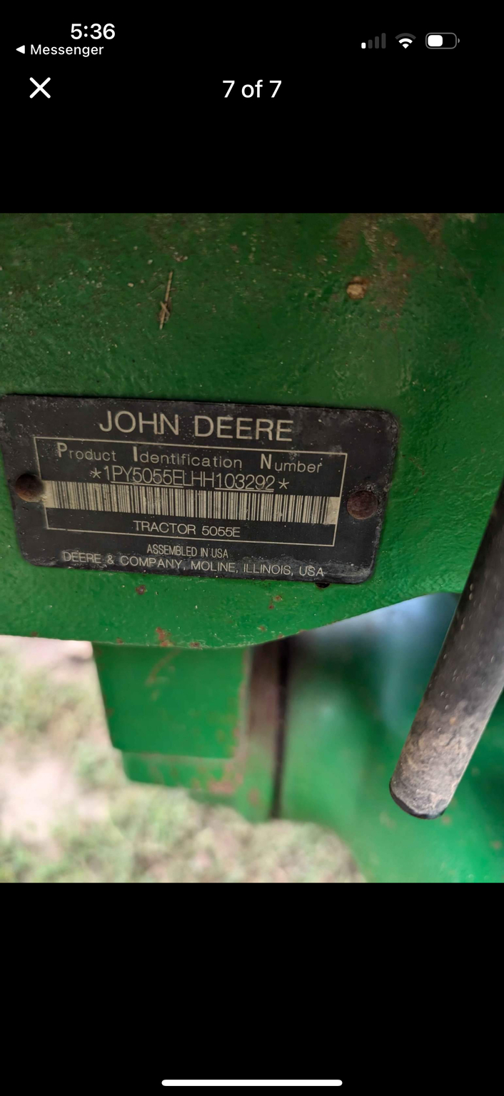 2017 John Deere 5055E Image 6