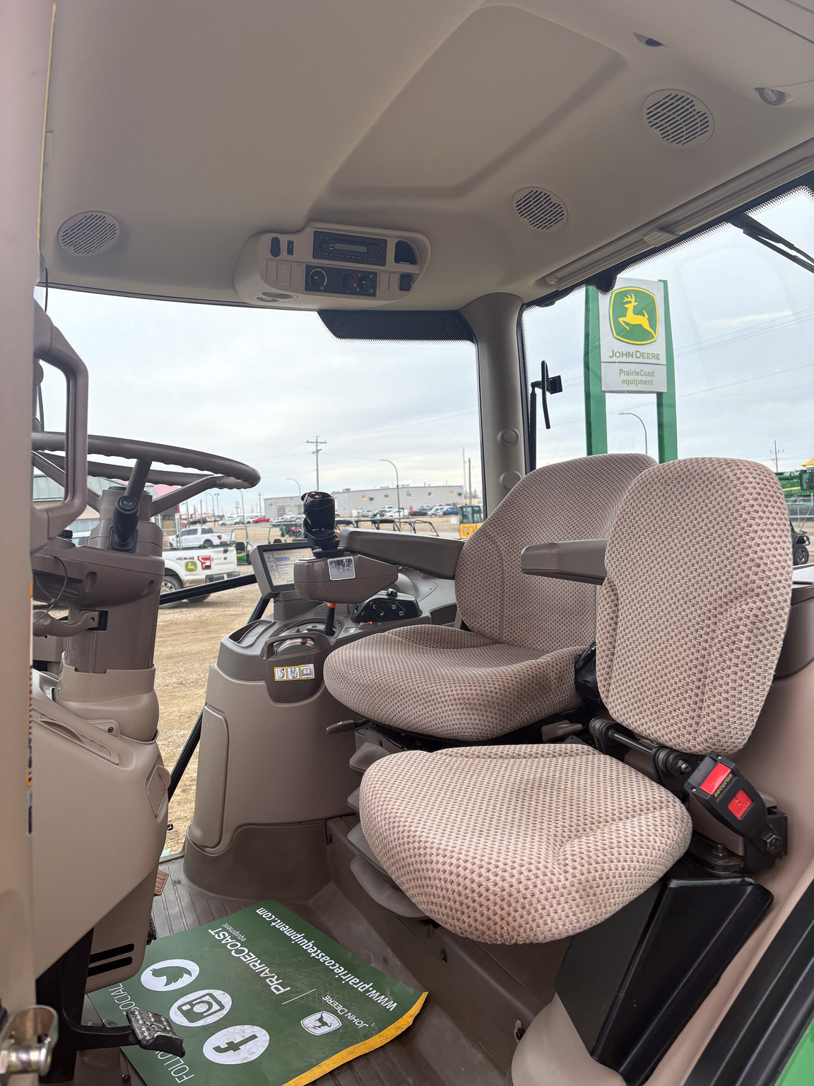 2012 John Deere 6125R Image 7