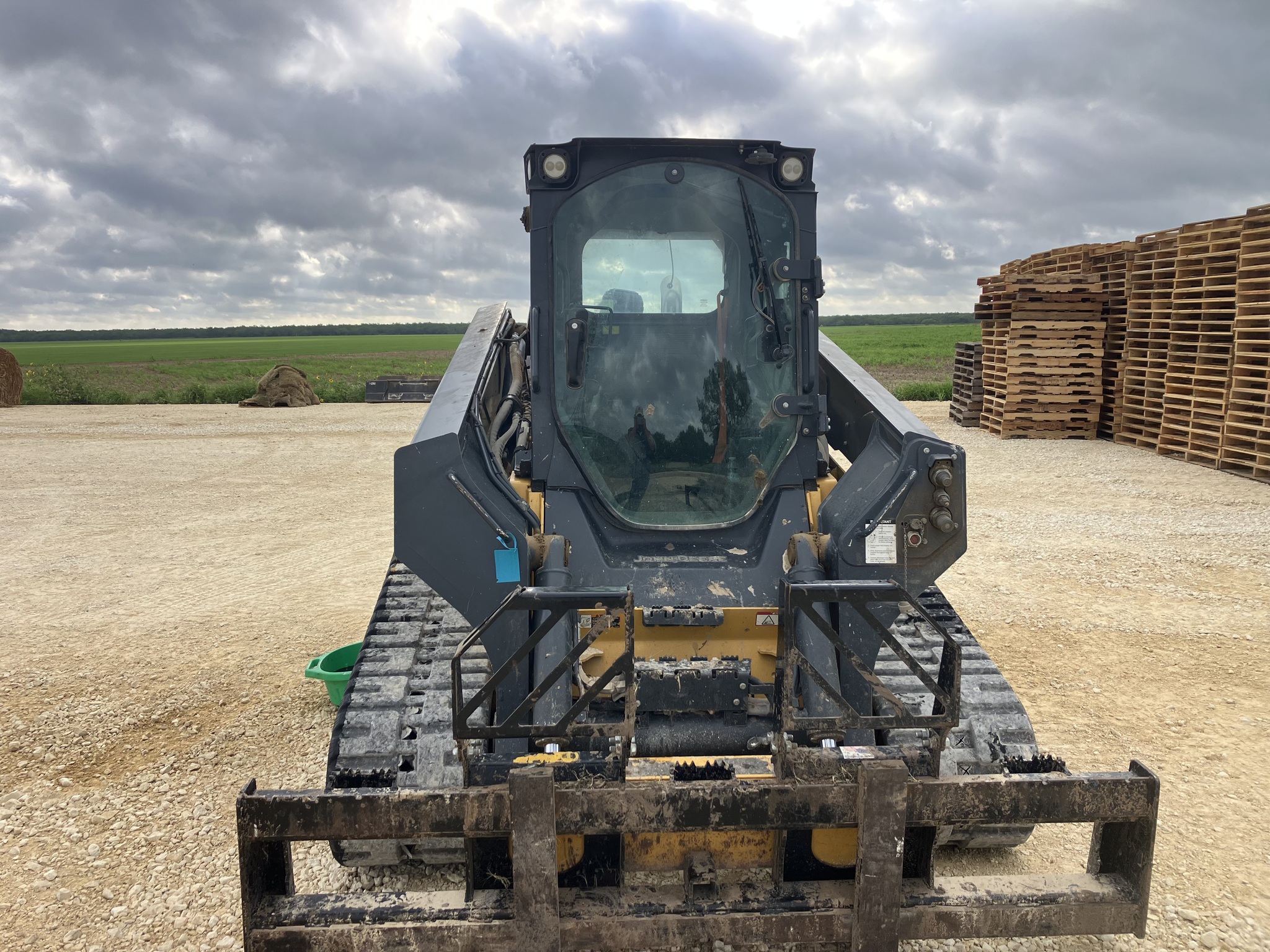 2019 John Deere 333G Image 3