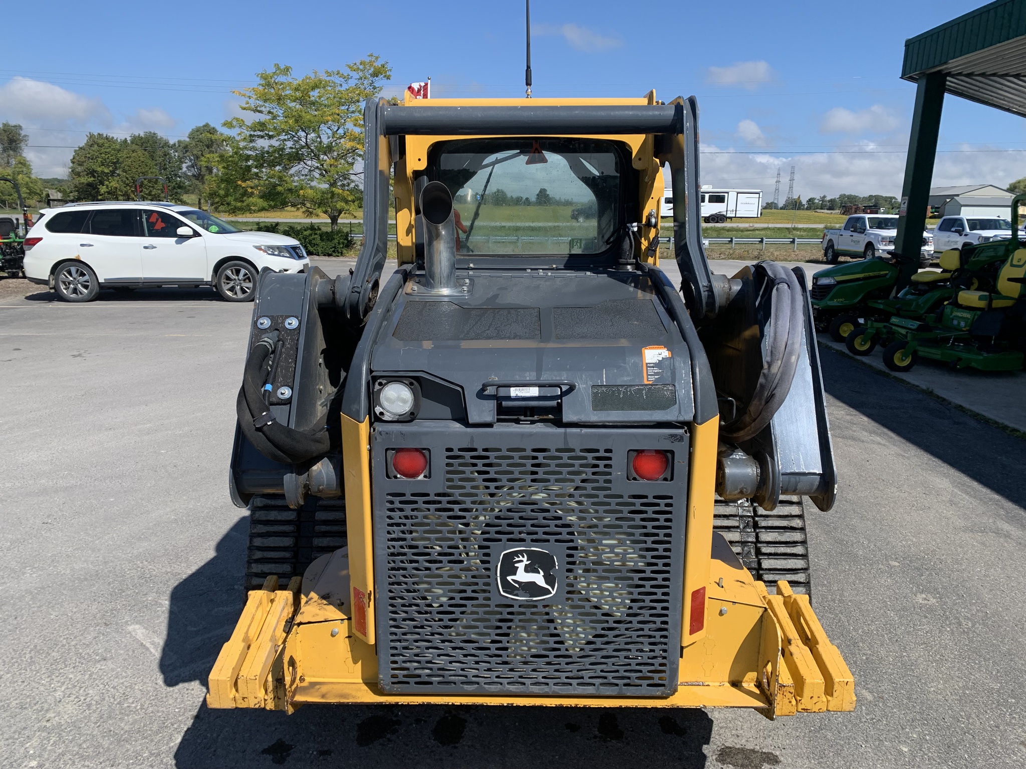 2022 John Deere 325G Image 7