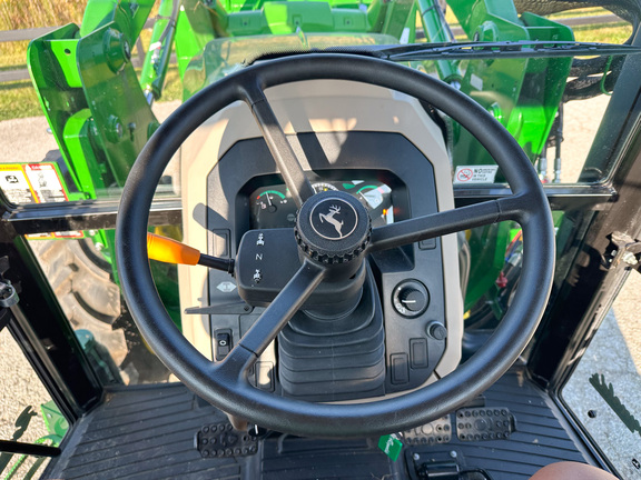 2024 John-Deere 5075E