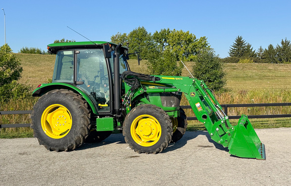 2024 John-Deere 5075E