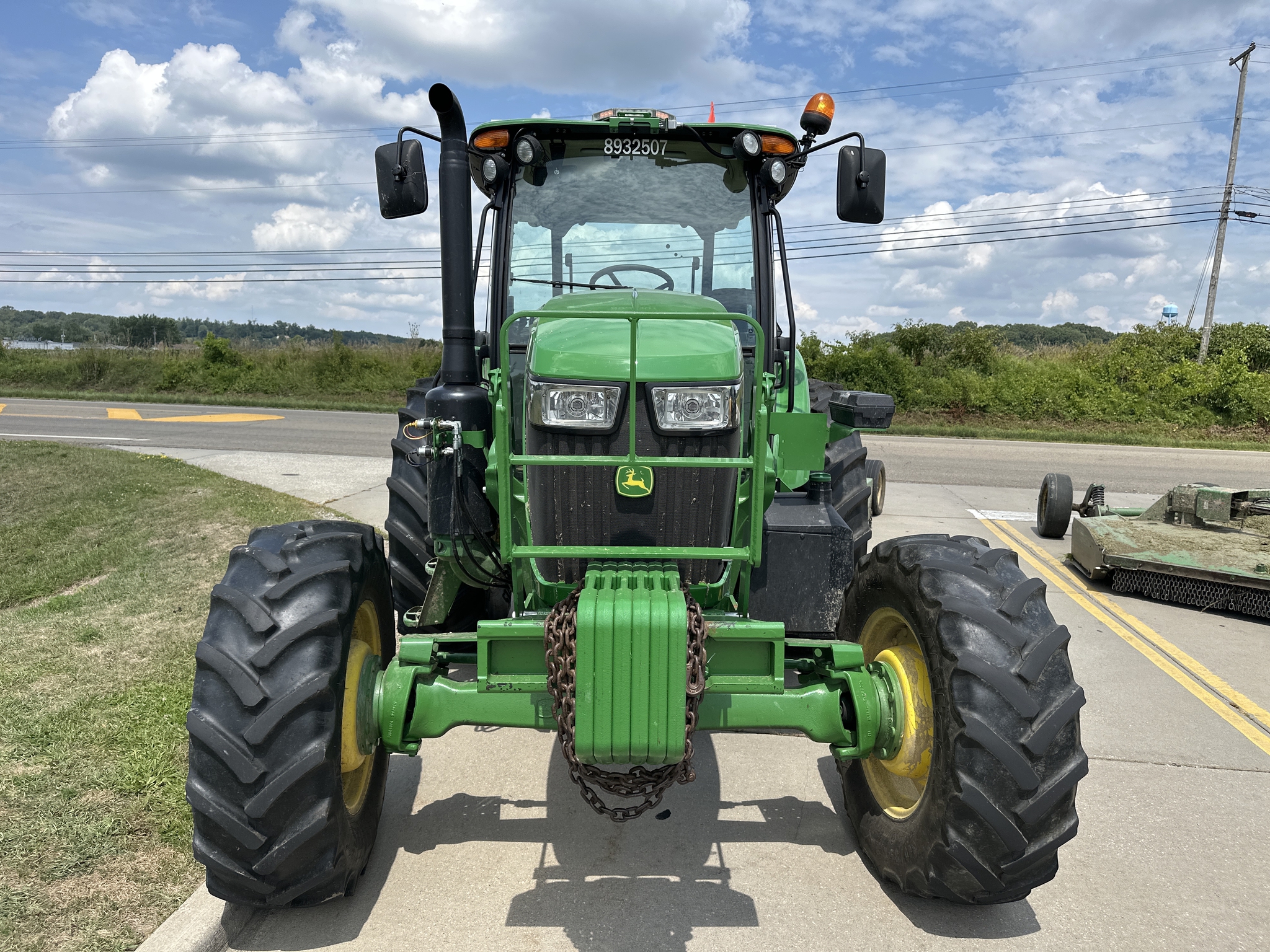 2023 John Deere 6120E Image 8