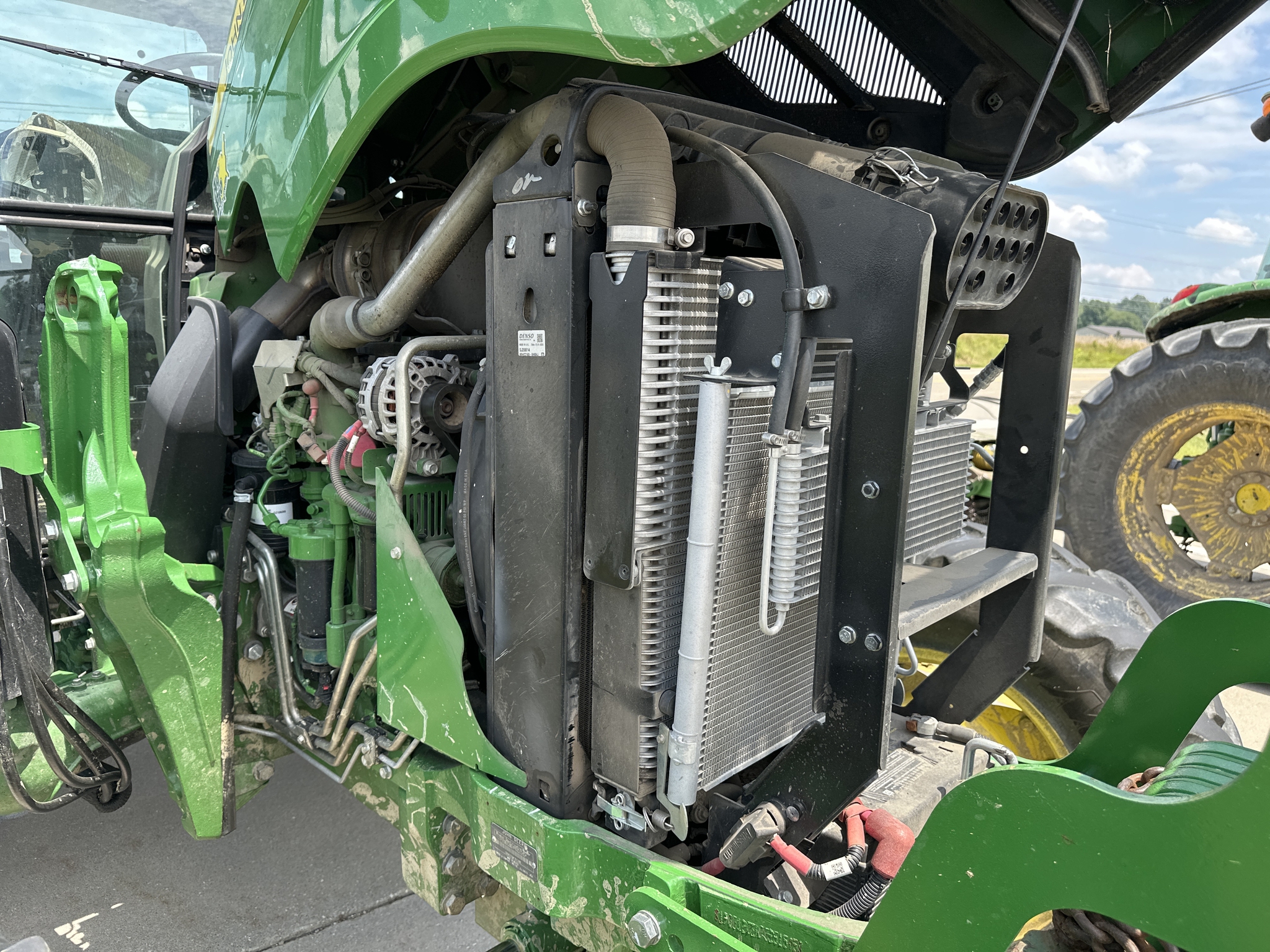 2023 John Deere 6120E Image 20