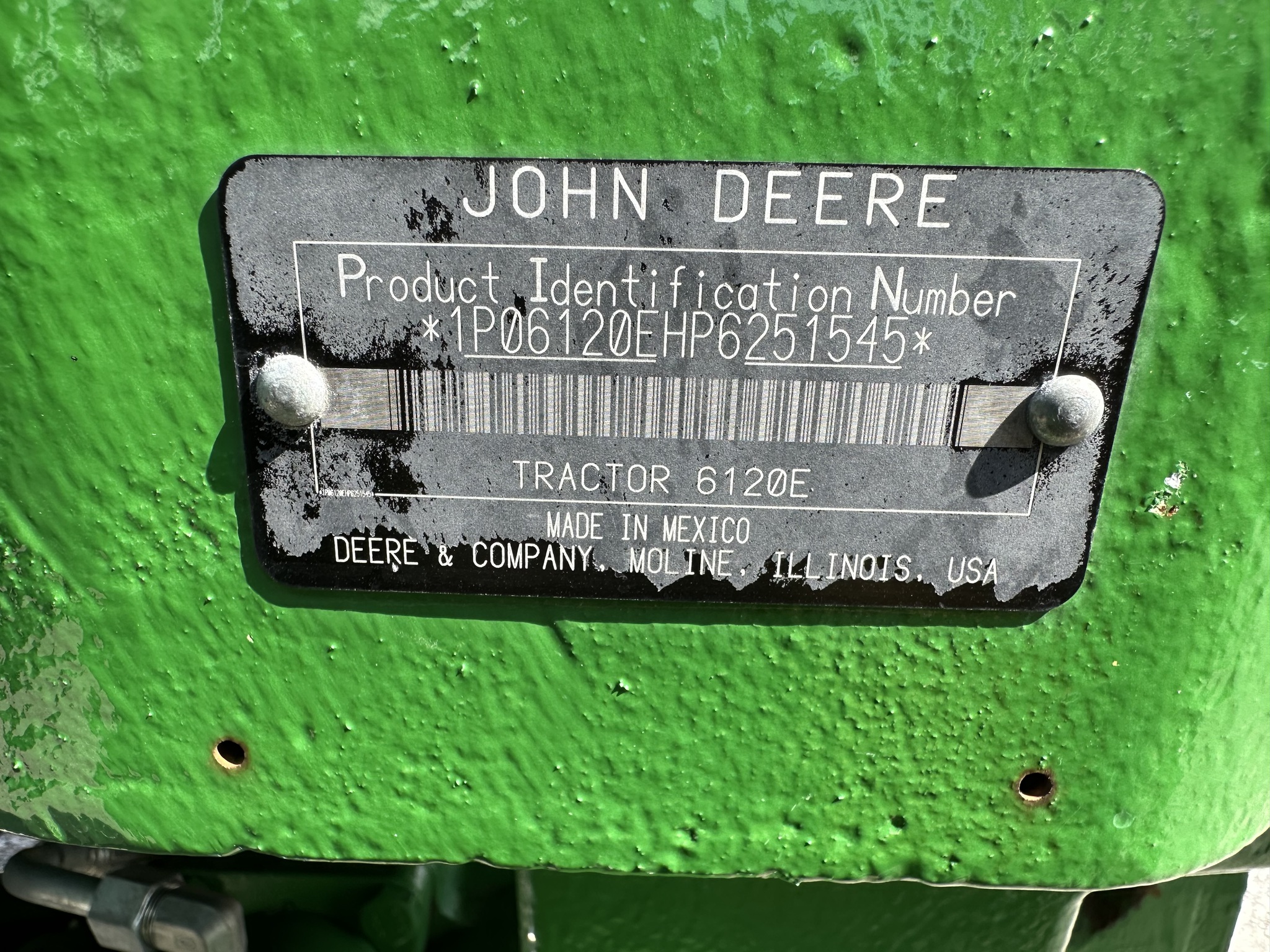 2023 John Deere 6120E Image 28