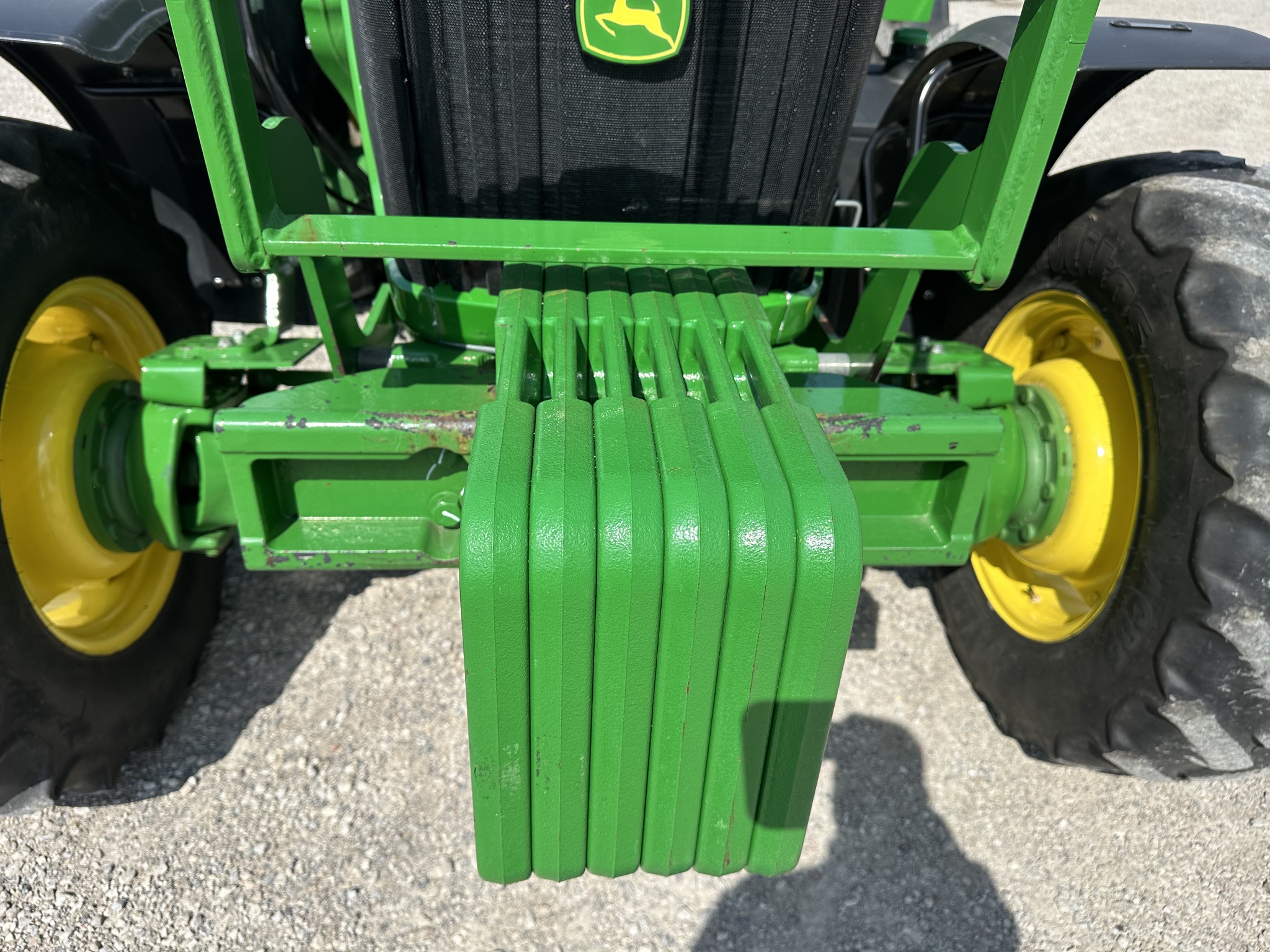 2023 John Deere 6120E Image 20