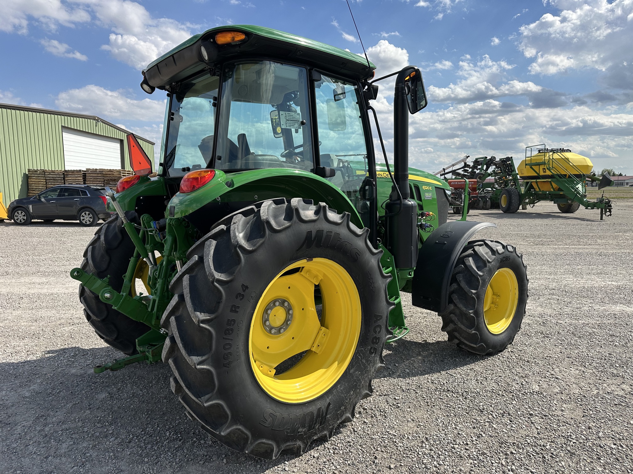 2023 John Deere 6120E Image 5