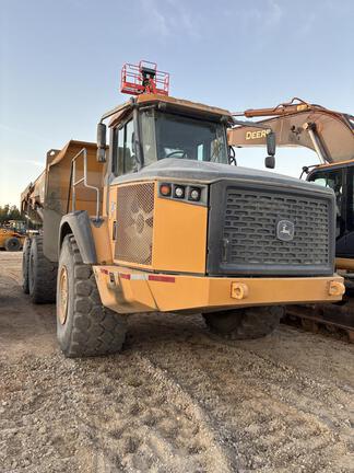 2022 John Deere 410E-II