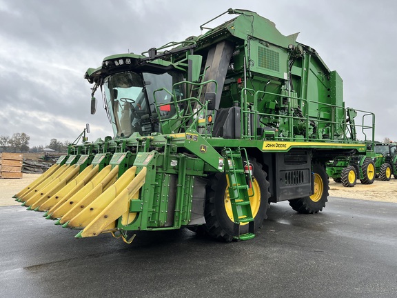 2023 John Deere CP770 Photo 4