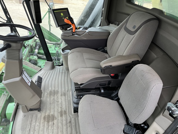 2023 John Deere CP770 Photo 3