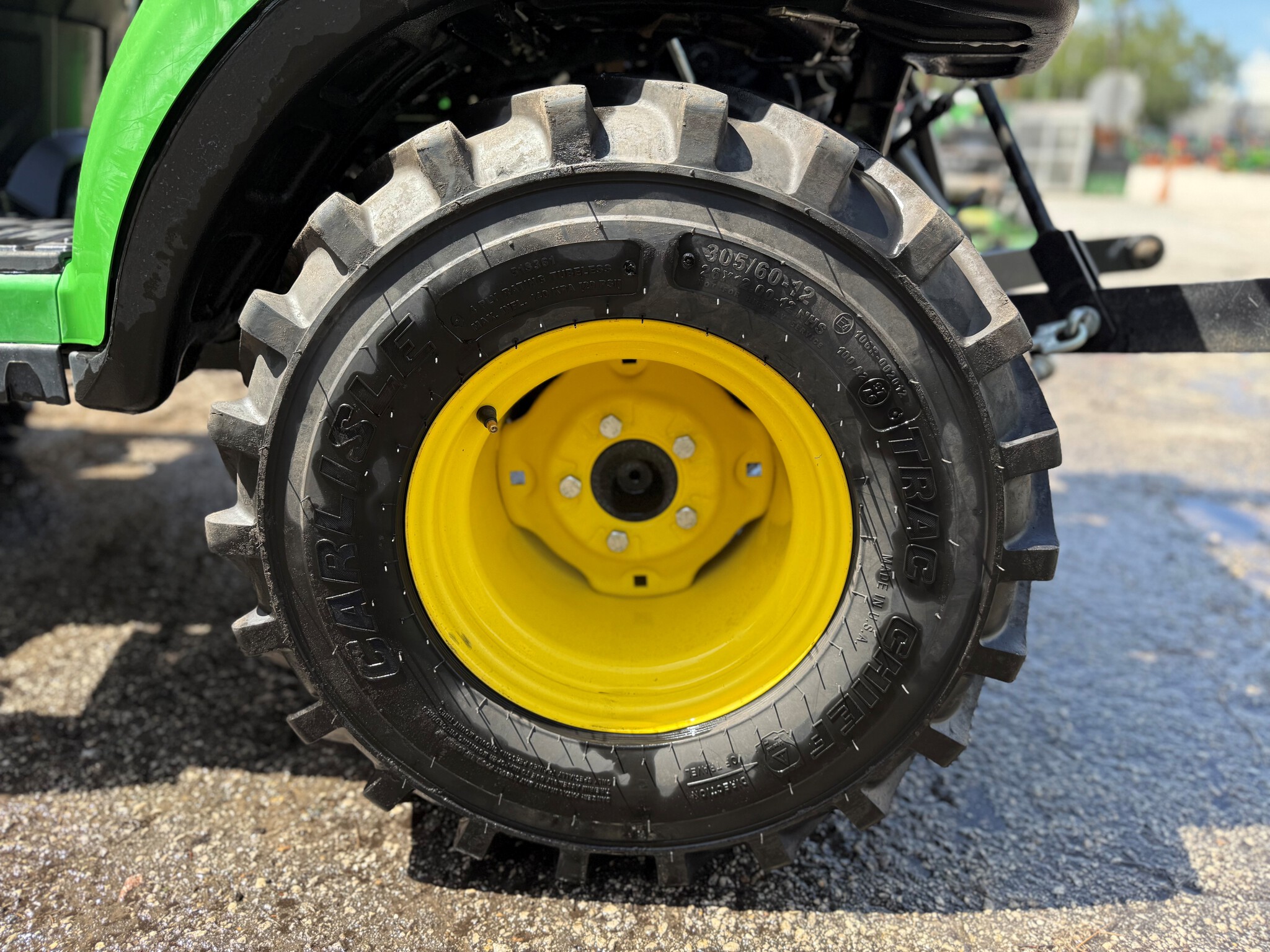 2023 John Deere 1025R Image 9