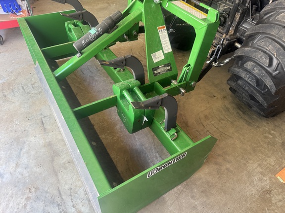 Photo of 2022 John Deere BB5060