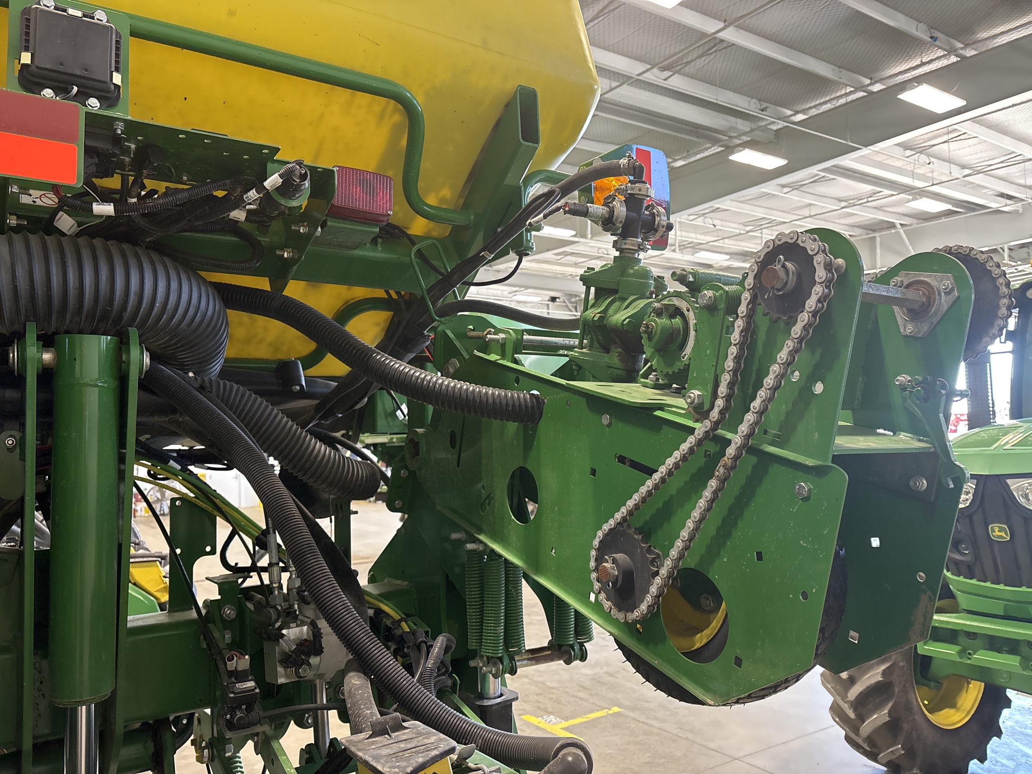 Used 2016 John Deere 1775NT Planters: Drawn at Koenig Equipment in Greenville, OH - PhotoXL14