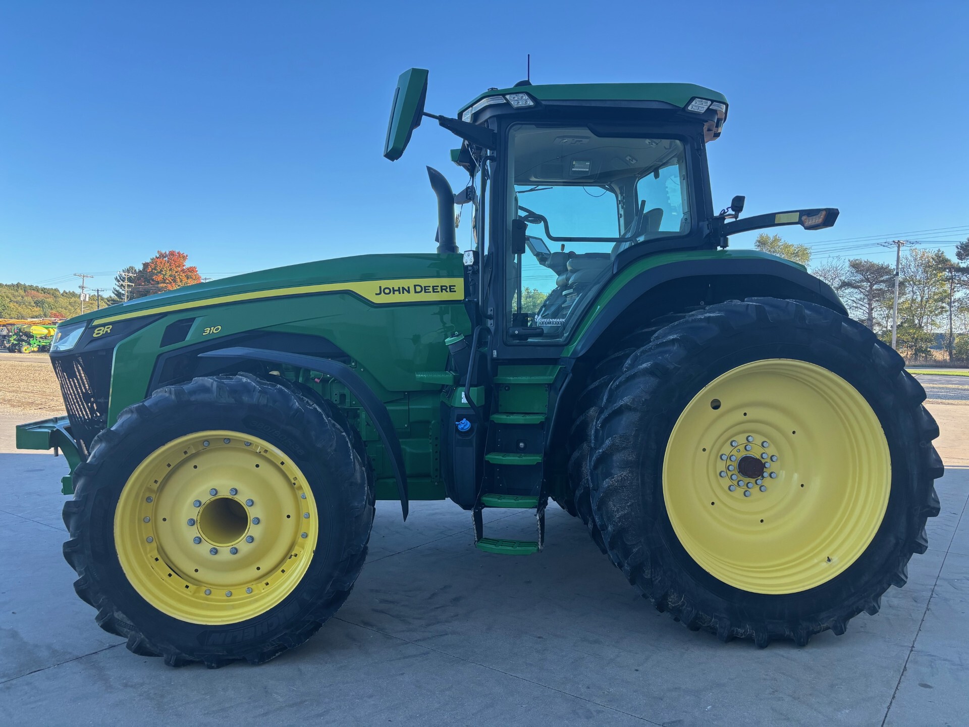 2020 John Deere 8R 310 Image 4