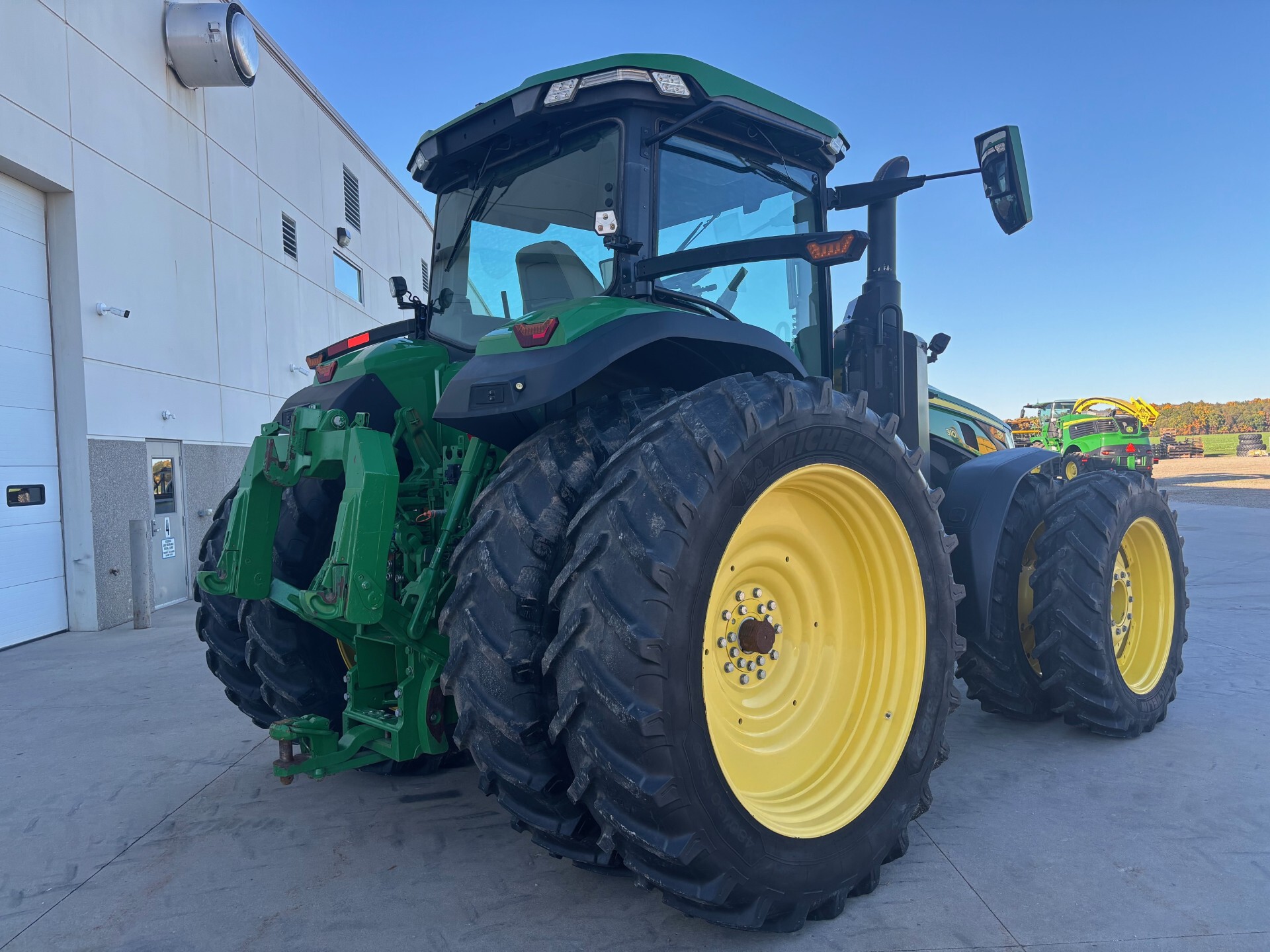 2020 John Deere 8R 310 Image 8