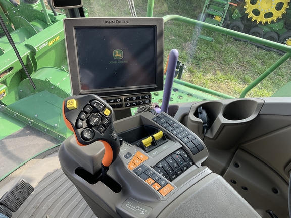 2023 John Deere X9 1100 - Photo13