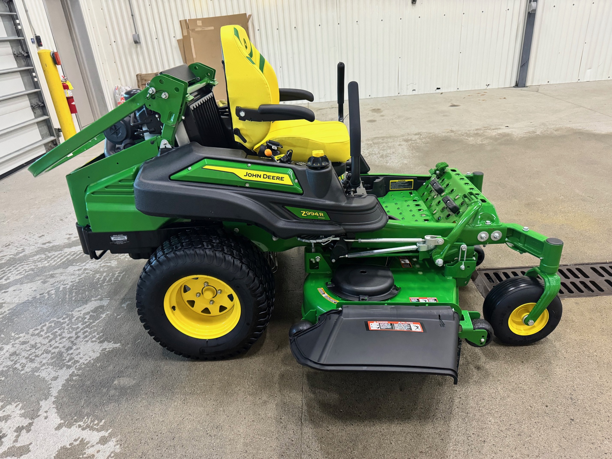 2023 John Deere Z994R Image 7