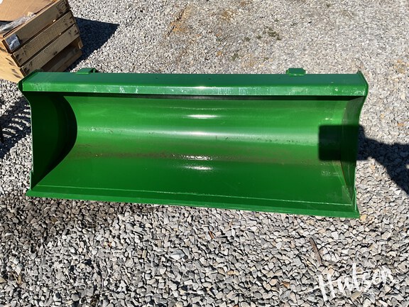 Photo of 2024 John Deere BXX10903