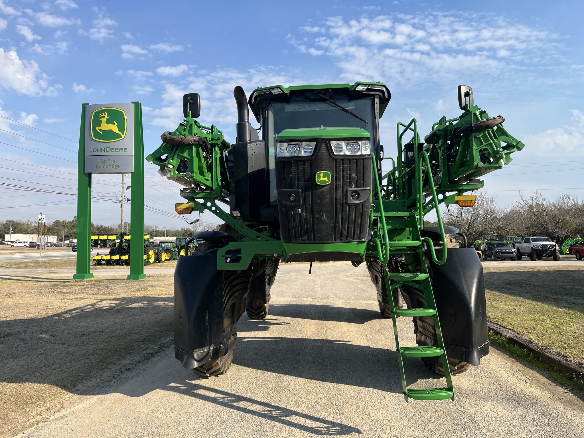 2025 John Deere 410R Image 6