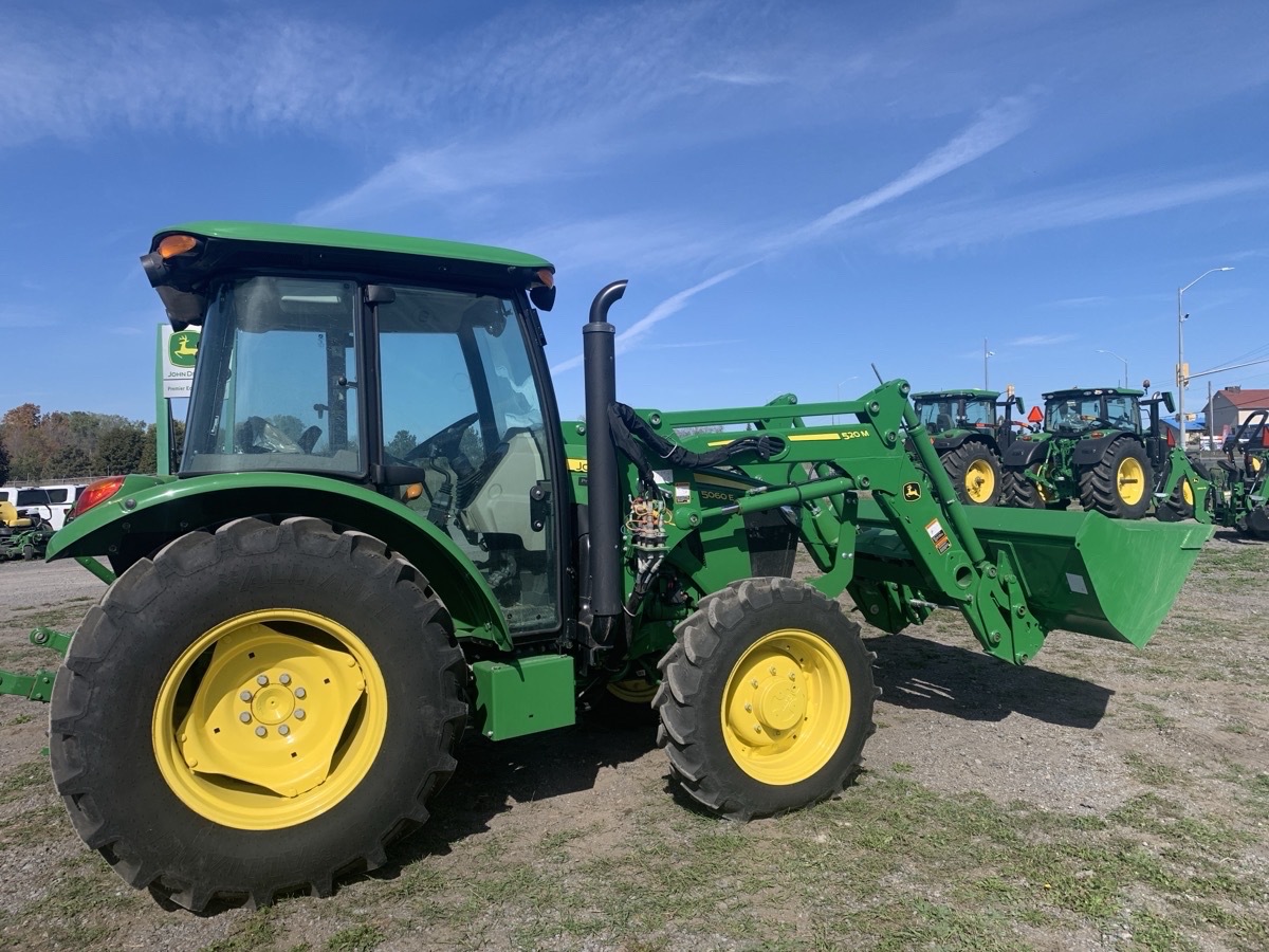 2024 John Deere 5060E Image 3