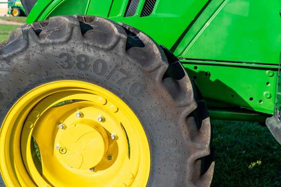 Used 2022 John Deere 6140M Row Crop Tractors at Koenig Equipment in Anna, OH - Photo10