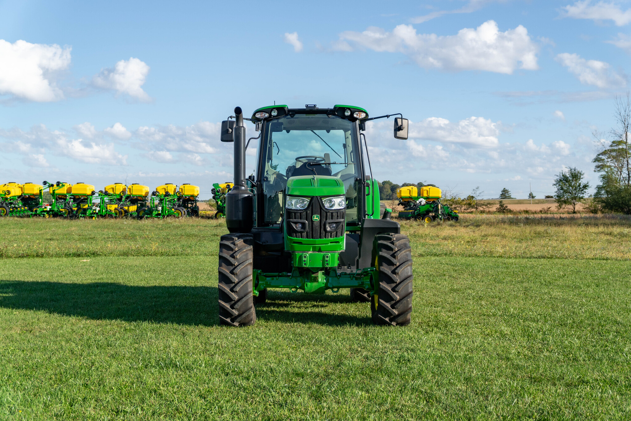 Used 2022 John Deere 6140M Row Crop Tractors at Koenig Equipment in Anna, OH - PhotoXL7