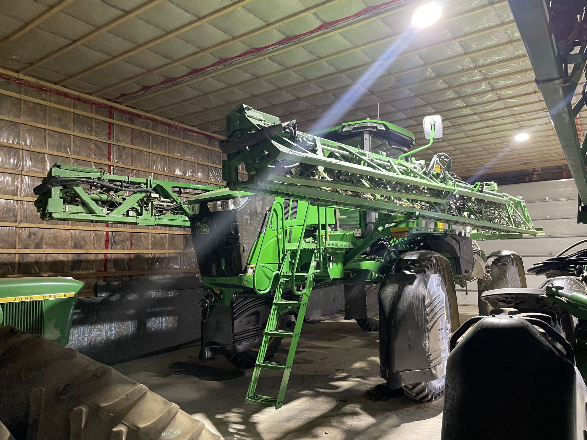 2024 John Deere 412R Image 3