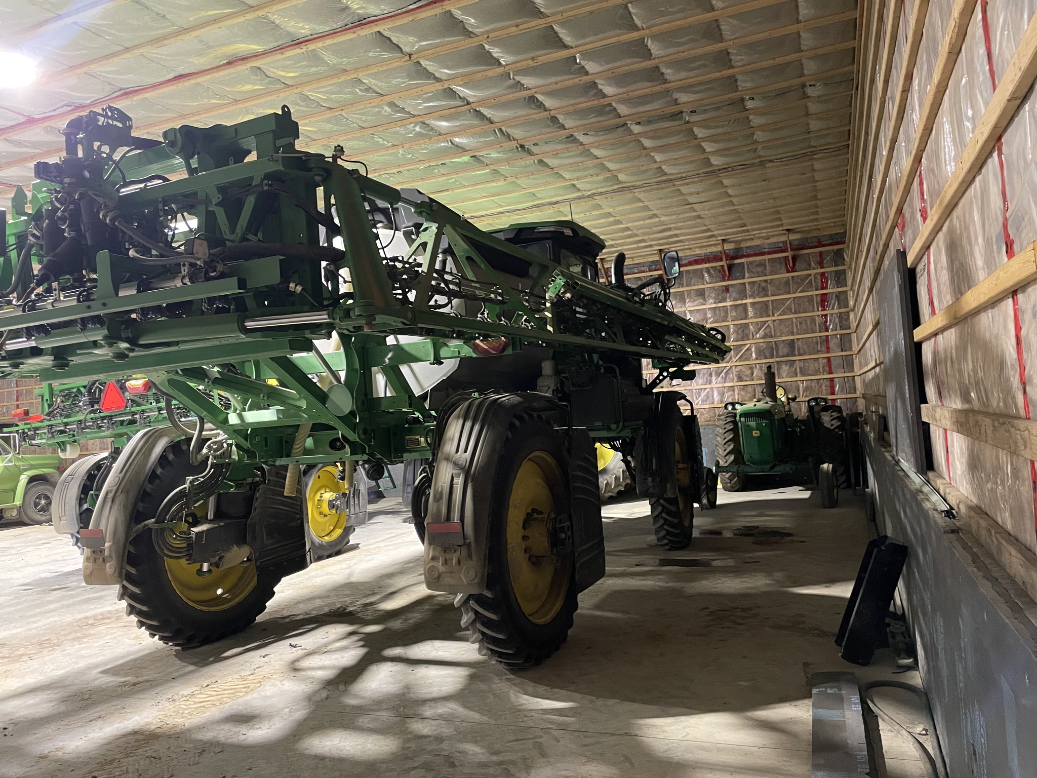 2024 John Deere 412R Image 6