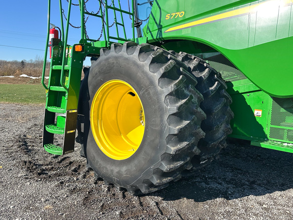 2019 John-Deere S770