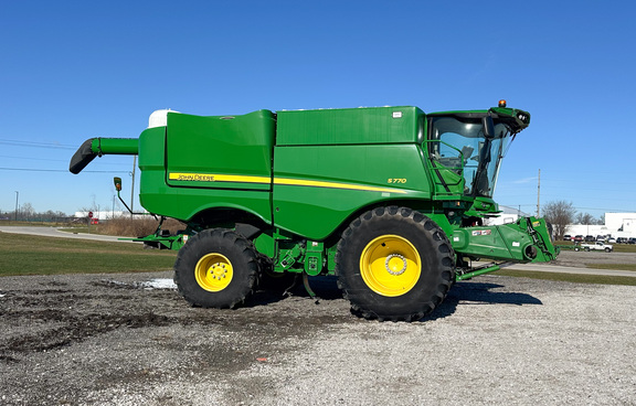 2019 John-Deere S770