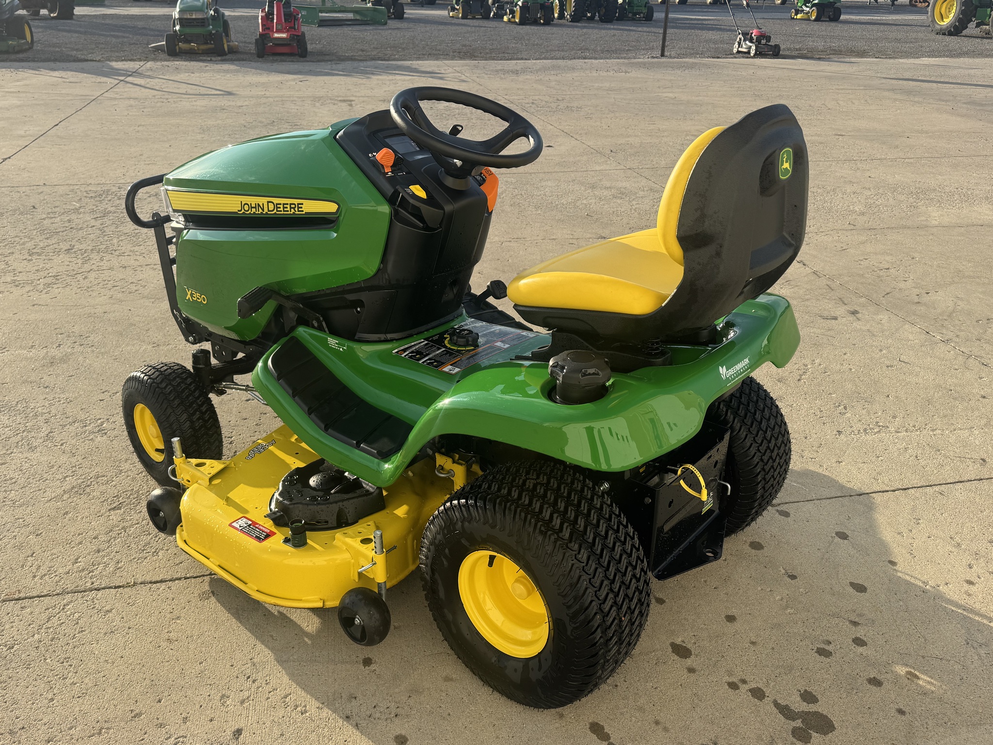 2024 John Deere X350 Image 4