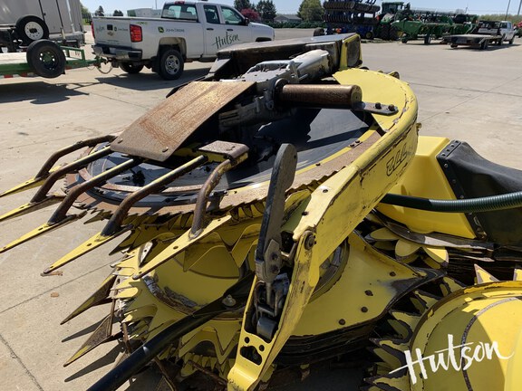 Photo of 2022 John Deere 772