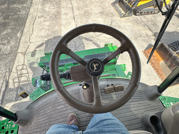 2024 John-Deere S780