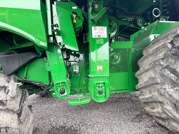 2024 John-Deere S780