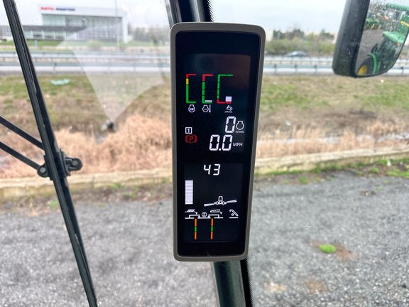 2024 John-Deere S780