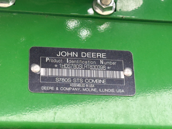 2024 John-Deere S780