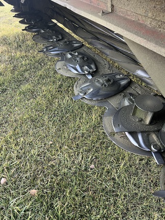 Used 2020 Massey Ferguson WR 9980 Windrowers at Horizon Ag & Turf in Mayerthorpe, AB - Photo6