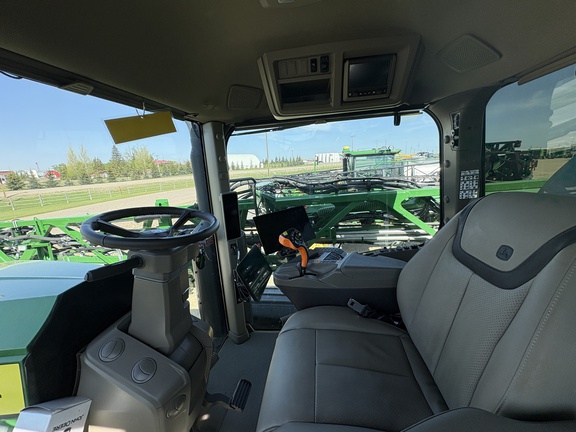 Used 2025 John Deere 616R Self Propelled Sprayers at Horizon Ag & Turf in Lloydminster, AB - Photo6