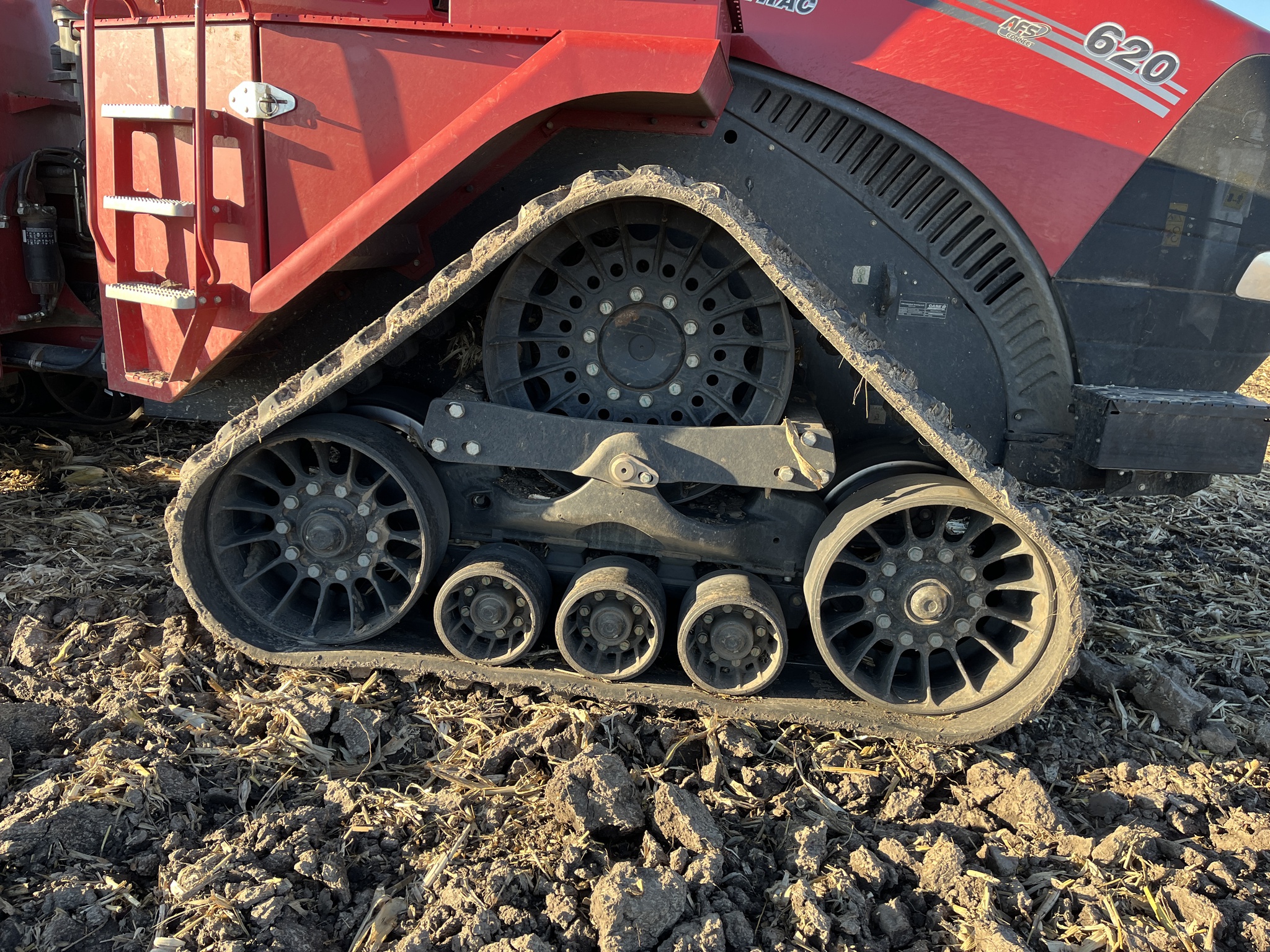 2022 Case IH Steiger 620 AFS Quad at Heritage Tractor in Dixon, IL