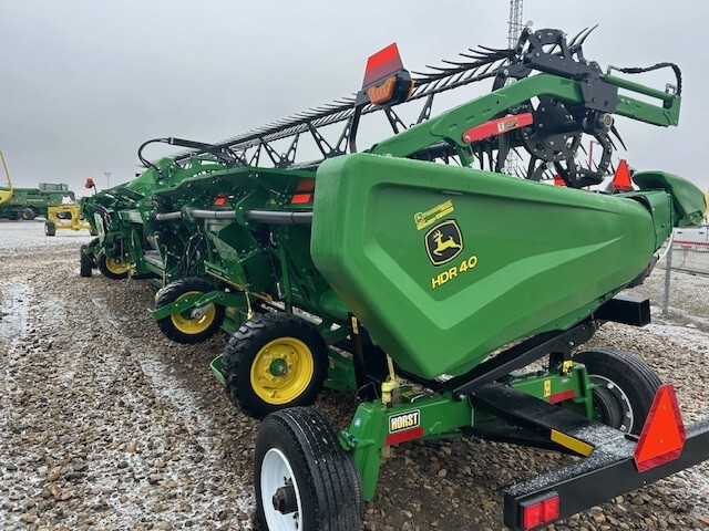 2025 John Deere HDR 40 Image 2