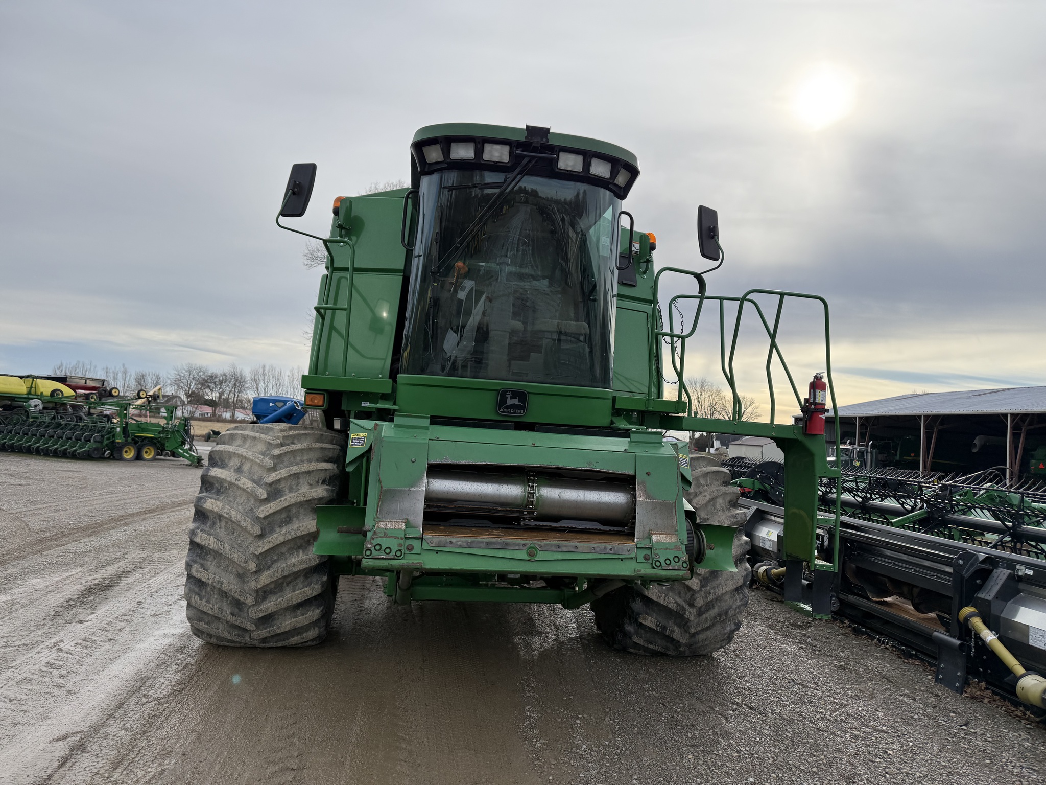2001 John Deere 9650 STS Image 4